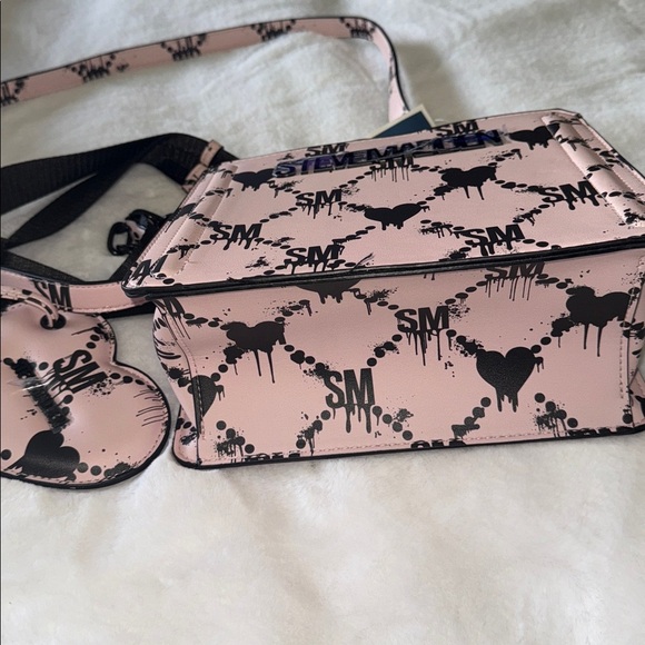 STEVE MADDEN EVELYN BLEEDING HEARTS  CROSSBODY BAG W COIN PURSE HALLOWEEN PINK - Picture 3 of 14